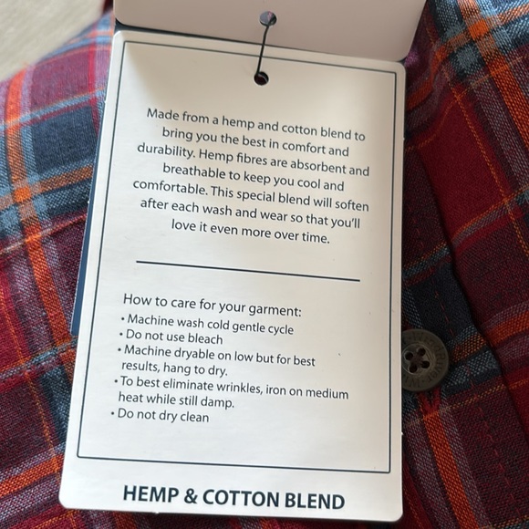 👛 (ANY 2/$25) WINDRIVER Red Plaid Short Sleeve Shirt NWT - Picture 5 of 10